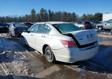 2009 Honda Accord 3.5 Ex-L z USA, uszkodzony, nr VIN 1HGCP36879A010797